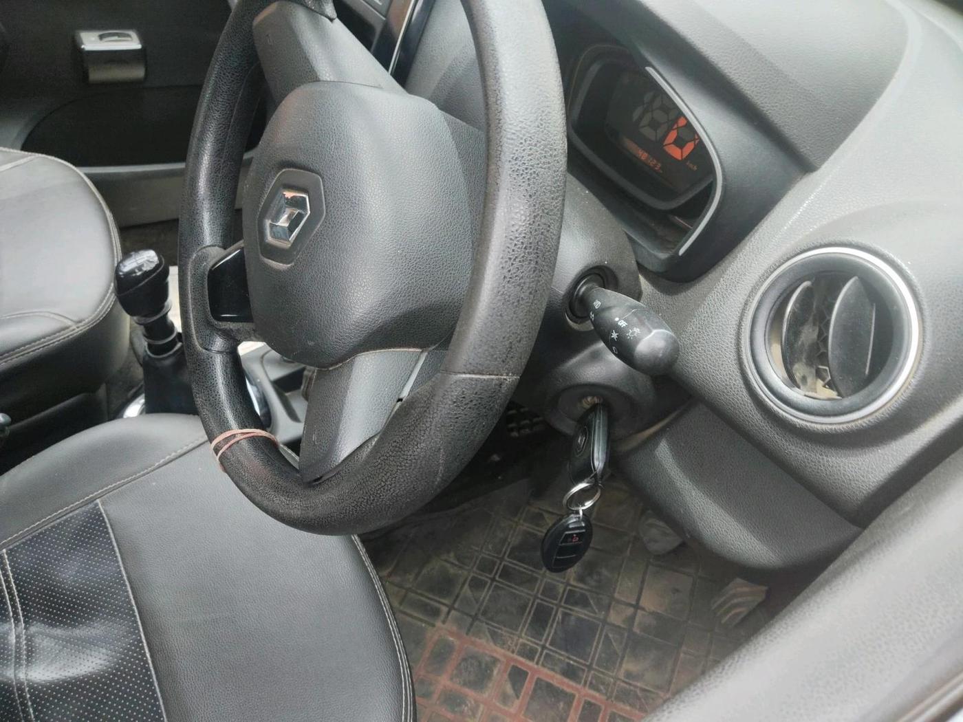 2017 Renault Kwid RXL, Petrol, Manual, 48,123 km, interior