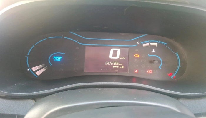 2020 Renault Kwid RXT 1.0 (O), Petrol, Manual, 60,296 km, interior