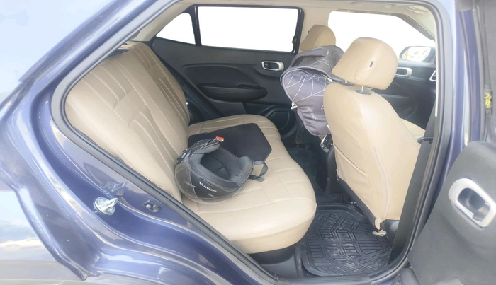 2021 Hyundai VENUE SX 1.5 (O) EXECUTIVE CRDI, Diesel, Manual, 29,159 km, interior