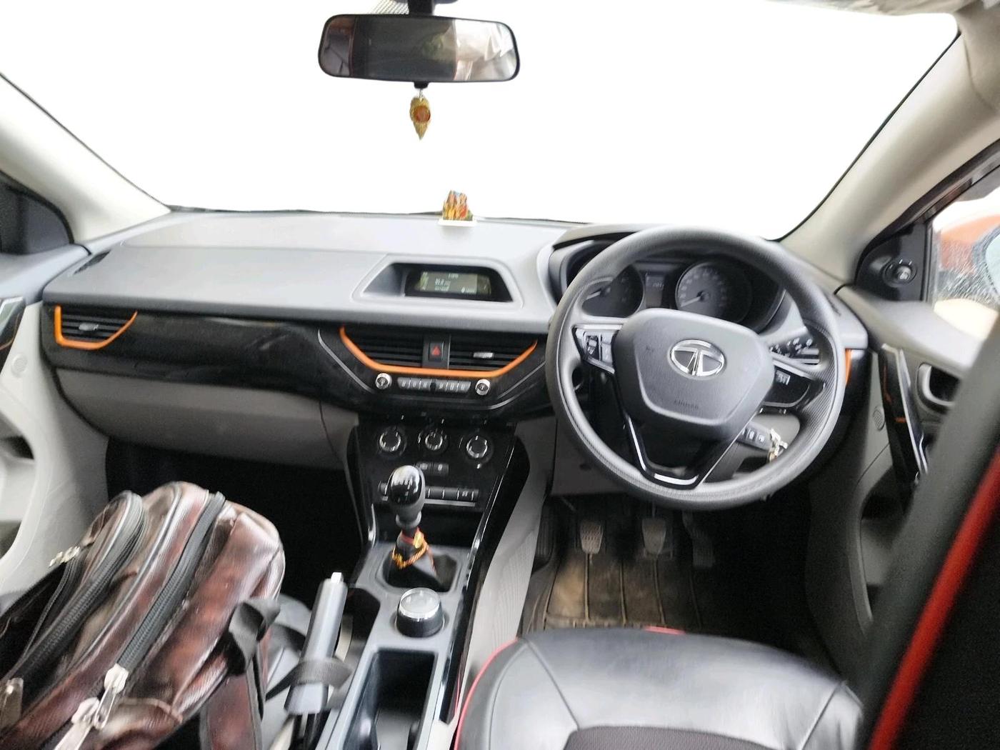 2019 Tata NEXON KRAZ MT PETROL, Petrol, Manual, 14,697 km, interior