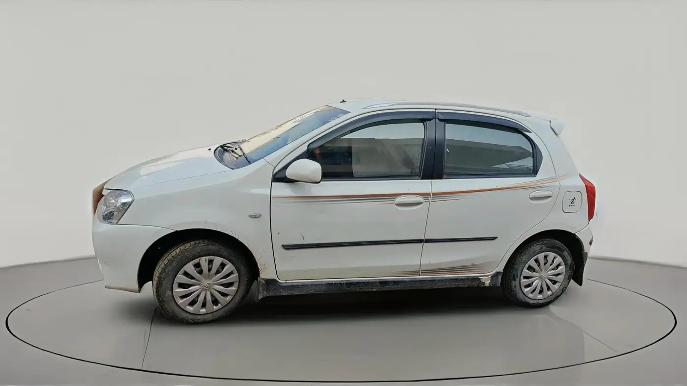 2012 Toyota Etios Liva GD, Diesel, Manual, 1,42,889 km, exterior