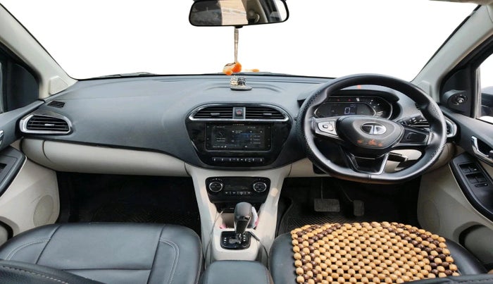 2024 Tata Tiago  XZA Plus CNG, CNG, Automatic, 37,268 km, interior