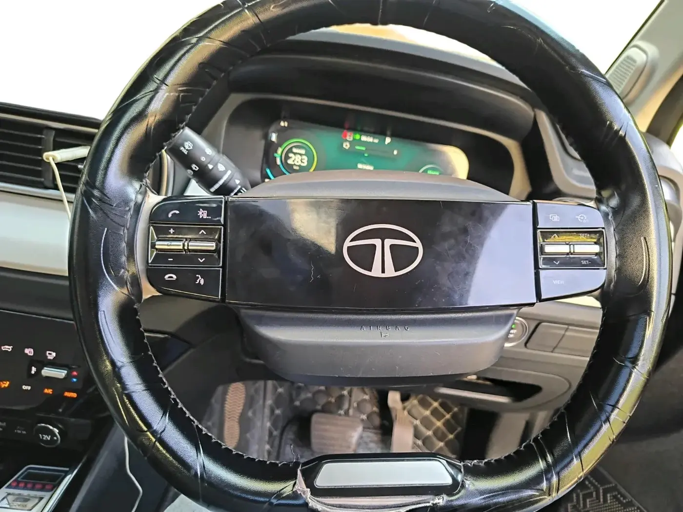 2024 Tata PUNCH EV EMPOWERED PLUS S LONG RANGE 7.2 FAST CHARGER, Electric, Automatic, 79,838 km, interior