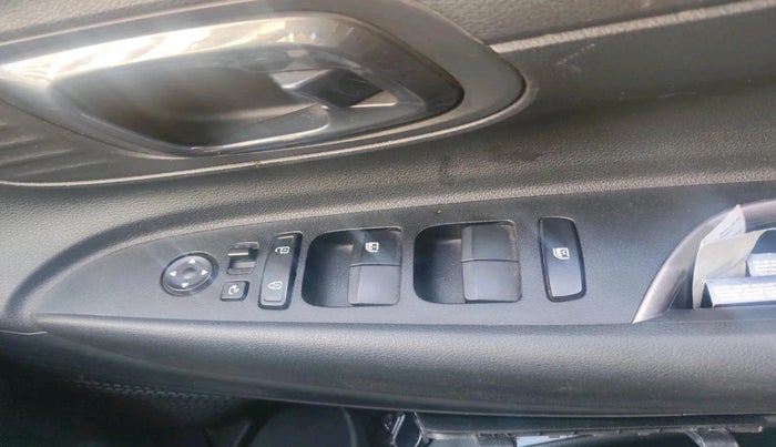 2022 Hyundai NEW I20 ASTA (O) 1.2 AT, Petrol, Automatic, 54,602 km, interior