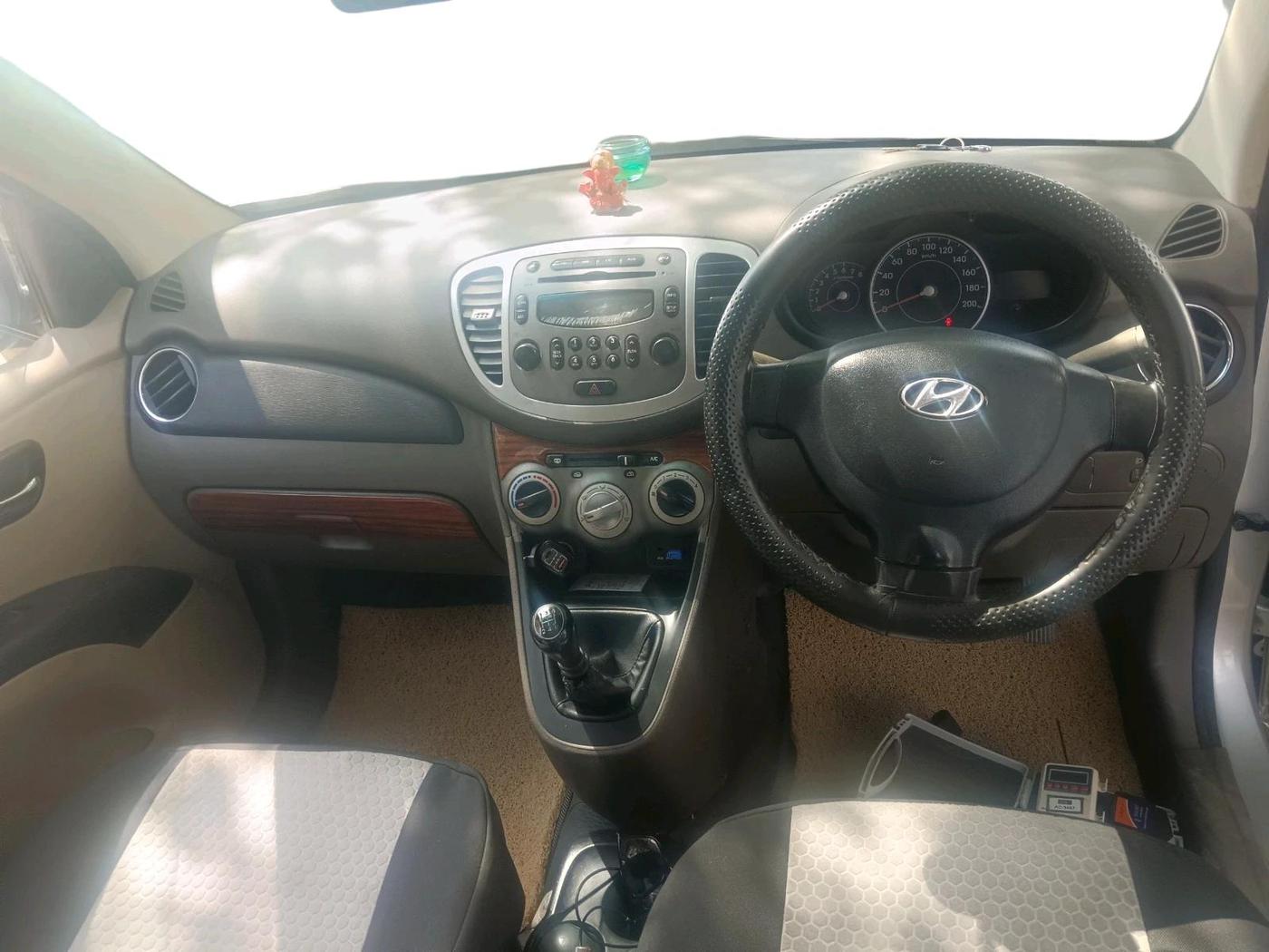 2011 Hyundai i10 SPORTZ 1.2, Petrol, Manual, 1,55,072 km, interior