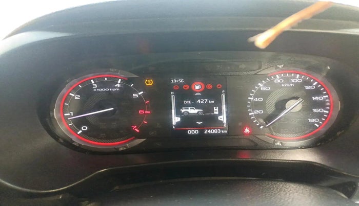 2022 Mahindra Thar LX HT PETROL 4WD MT, Petrol, Manual, 24,083 km, interior