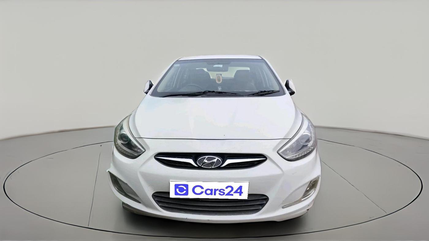 2014 Hyundai Verna FLUIDIC 1.6 CRDI SX OPT, Diesel, Manual, 1,30,220 km, exterior