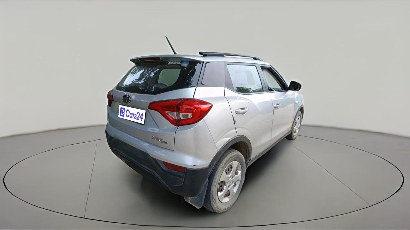 2022 Mahindra XUV300 W6 1.5 Diesel, Diesel, Manual, 96,941 km, exterior