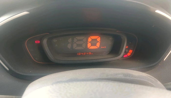 2016 Renault Kwid RXL, Petrol, Manual, 1,04,250 km, interior