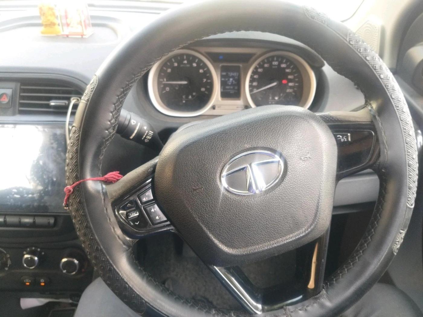 2017 Tata TIGOR XT PETROL, Petrol, Manual, 73,493 km, interior