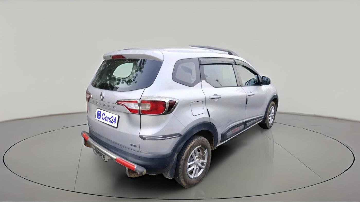 2020 Renault TRIBER RXT, Petrol, Manual, 36,029 km, exterior