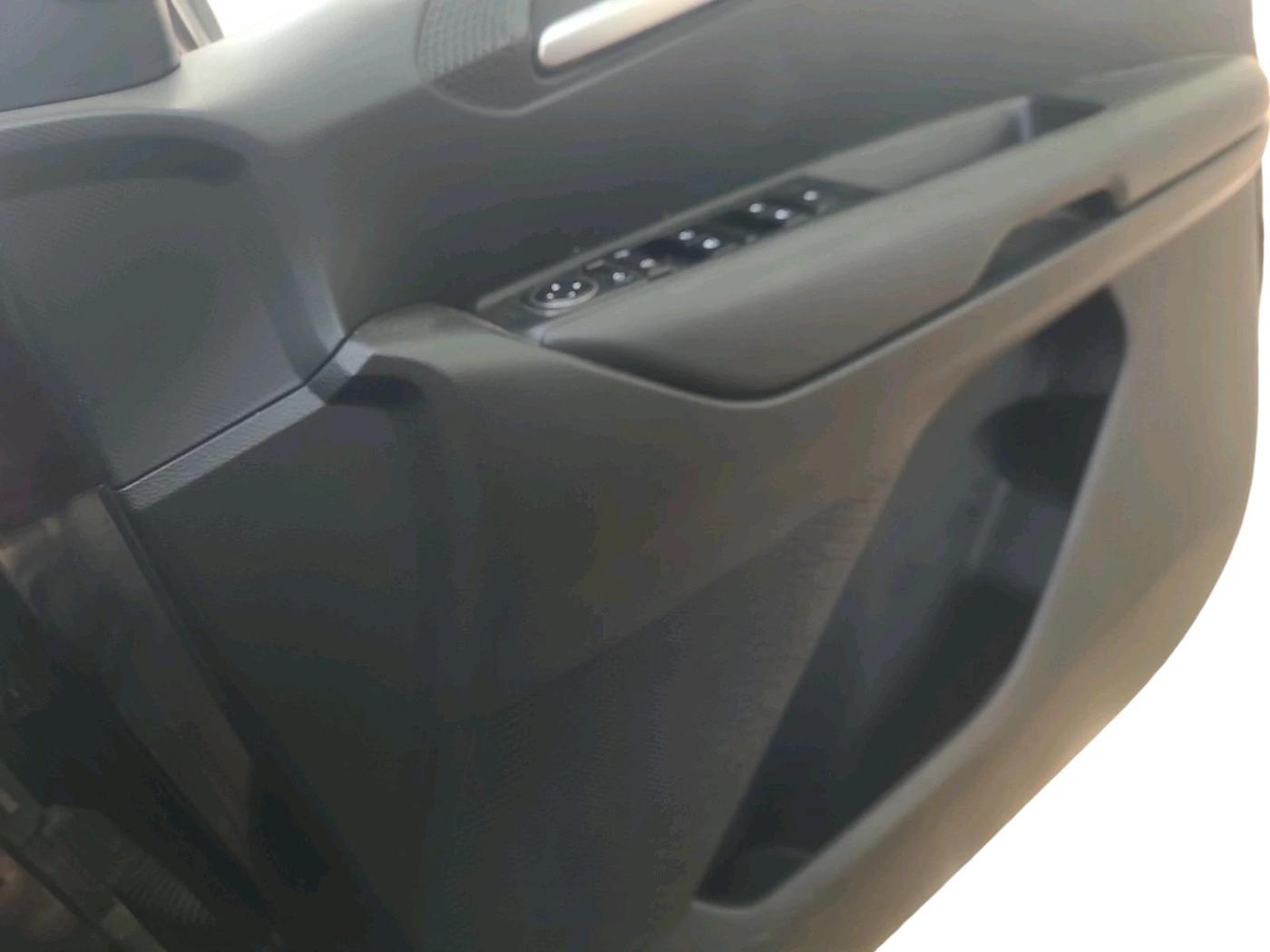 2023 KIA SONET HTK PLUS 1.2, Petrol, Manual, 28,484 km, interior
