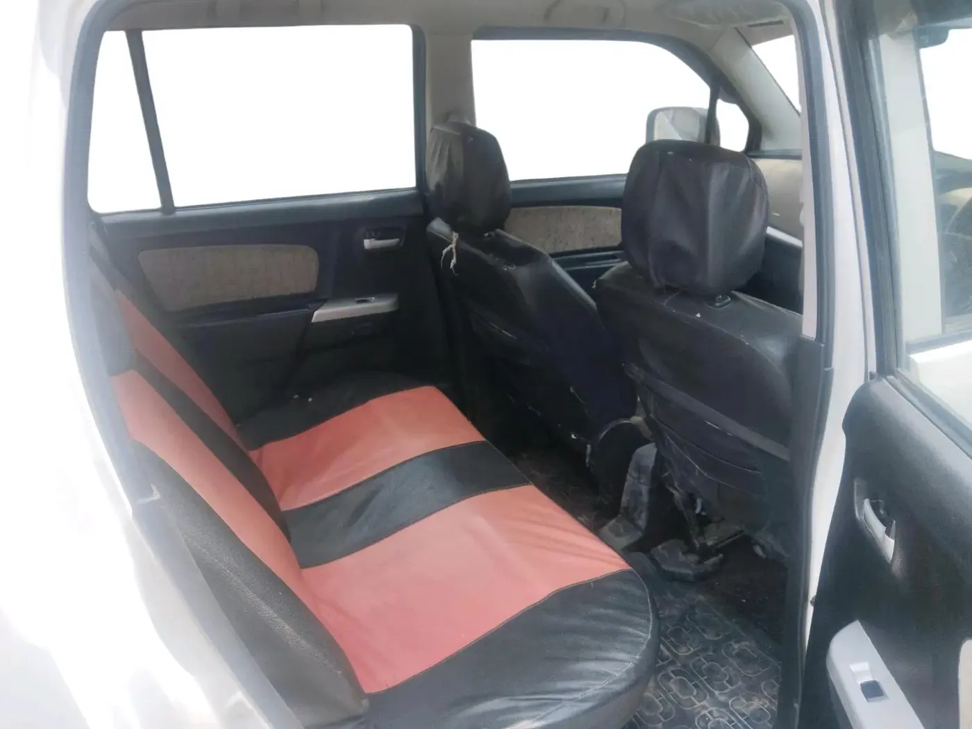 2015 Maruti Wagon R 1.0 VXI, Petrol, Manual, 58,542 km, interior