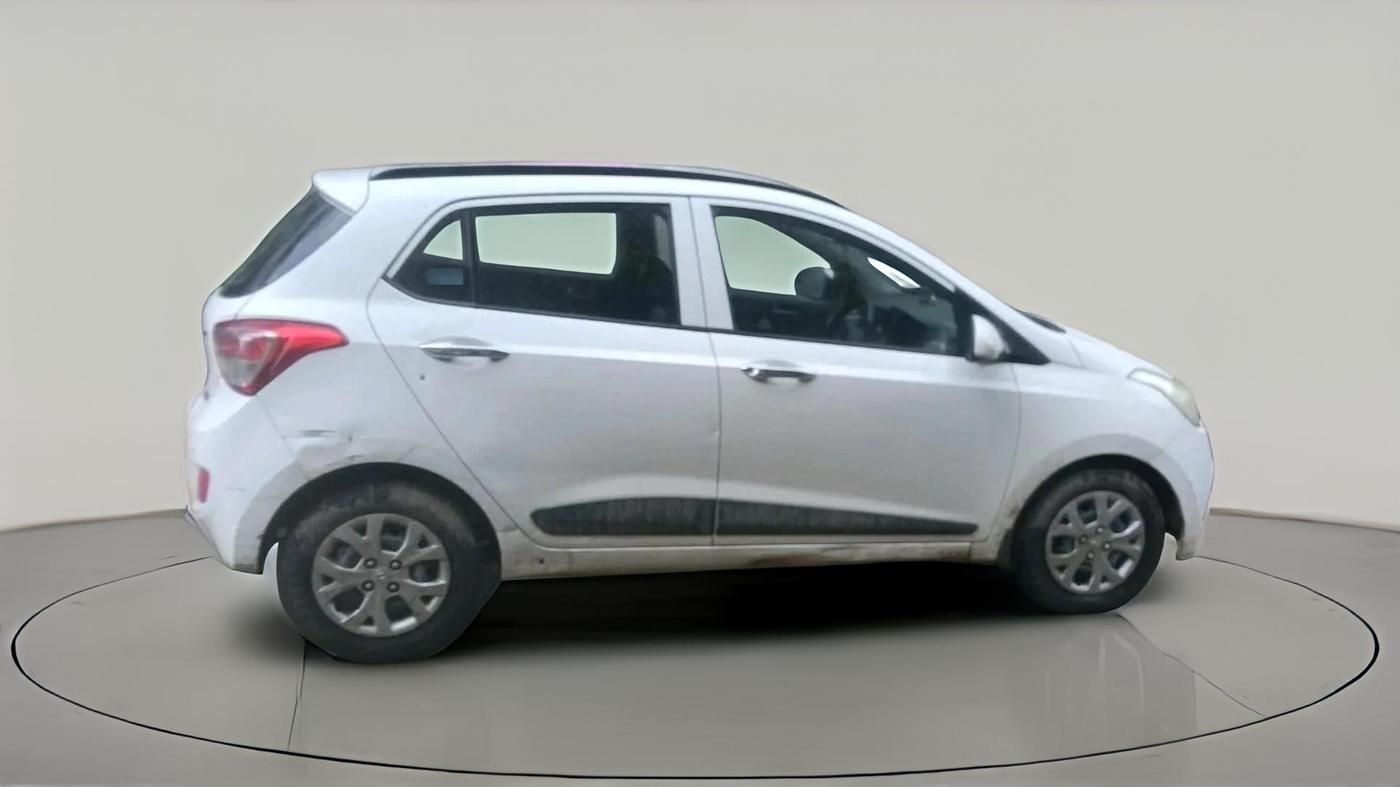 2014 Hyundai Grand i10 SPORTZ 1.1 CRDI, Diesel, Manual, 1,88,083 km, exterior