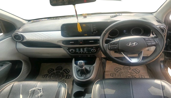 2024 Hyundai GRAND I10 NIOS SPORTZ 1.2 KAPPA VTVT, Petrol, Manual, 27,000 km, interior