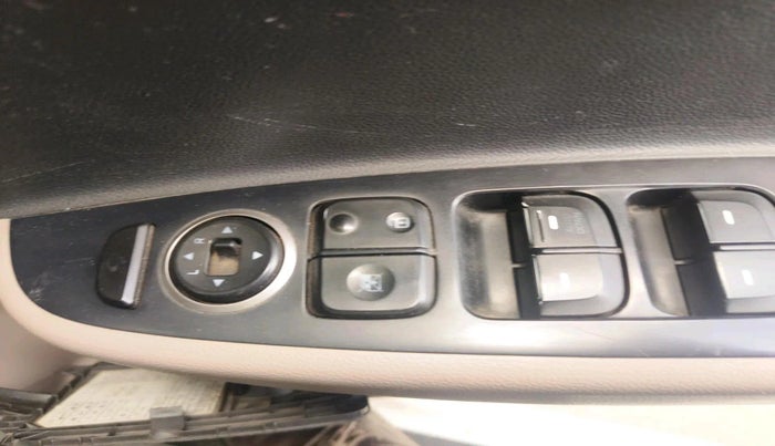 2018 Hyundai Grand i10 SPORTZ 1.2 KAPPA VTVT, Petrol, Manual, 53,680 km, interior