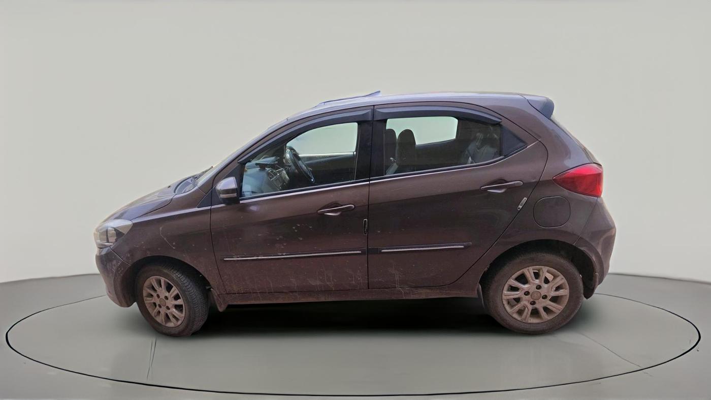 2018 Tata Tiago XZ PETROL, Petrol, Manual, 87,287 km, exterior