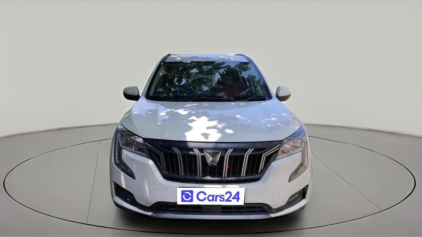 2022 Mahindra XUV700 MX D MT 5 STR, Diesel, Manual, 67,414 km, exterior