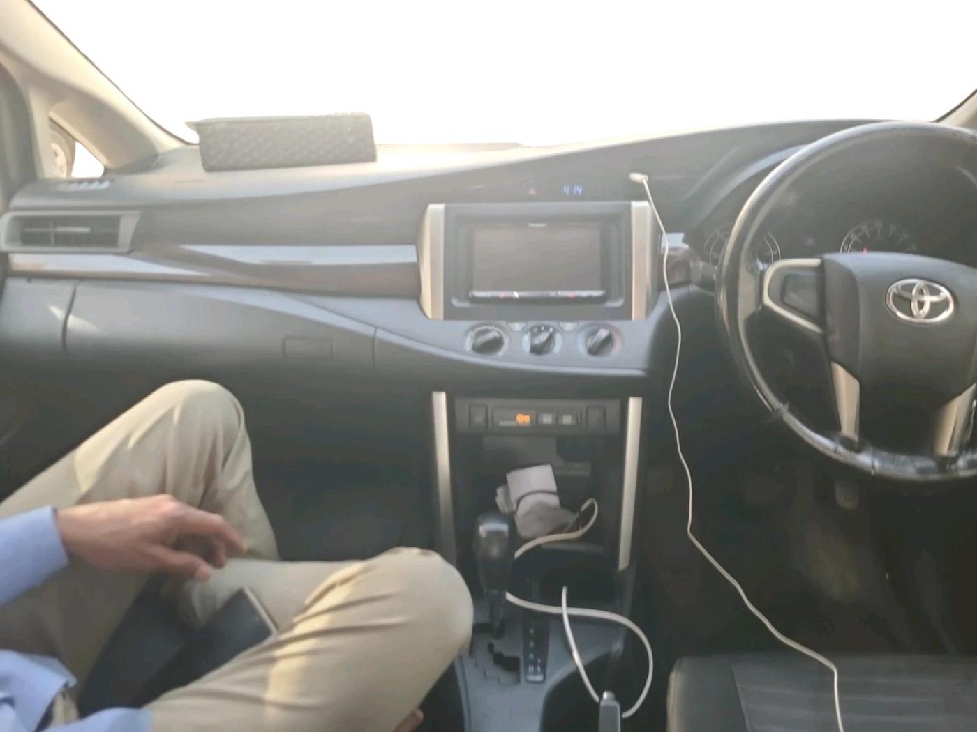 2018 Toyota Innova Crysta 2.8 GX AT 7 STR, Diesel, Automatic, 1,26,556 km, interior