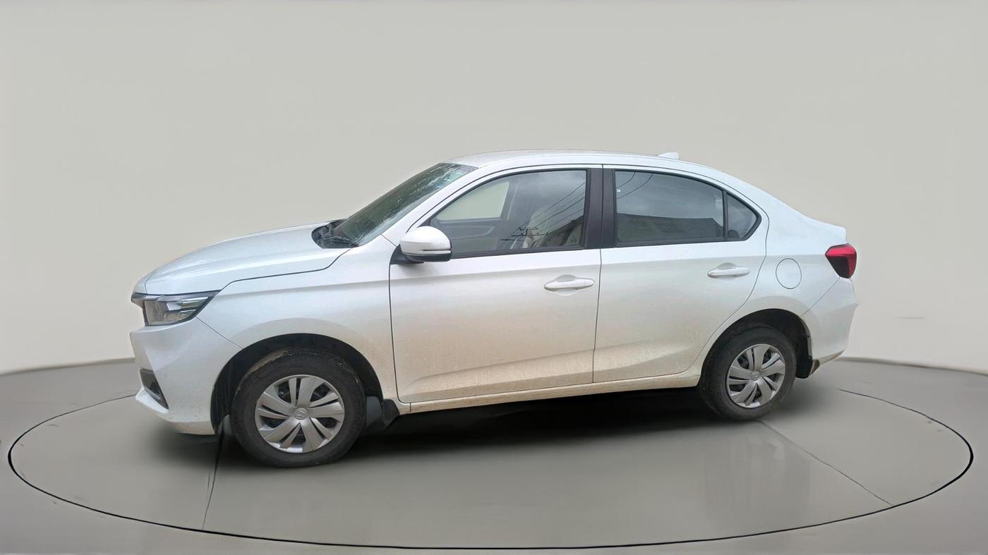 2024 Honda Amaze 1.2L I-VTEC S, Petrol, Manual, 17,027 km, exterior