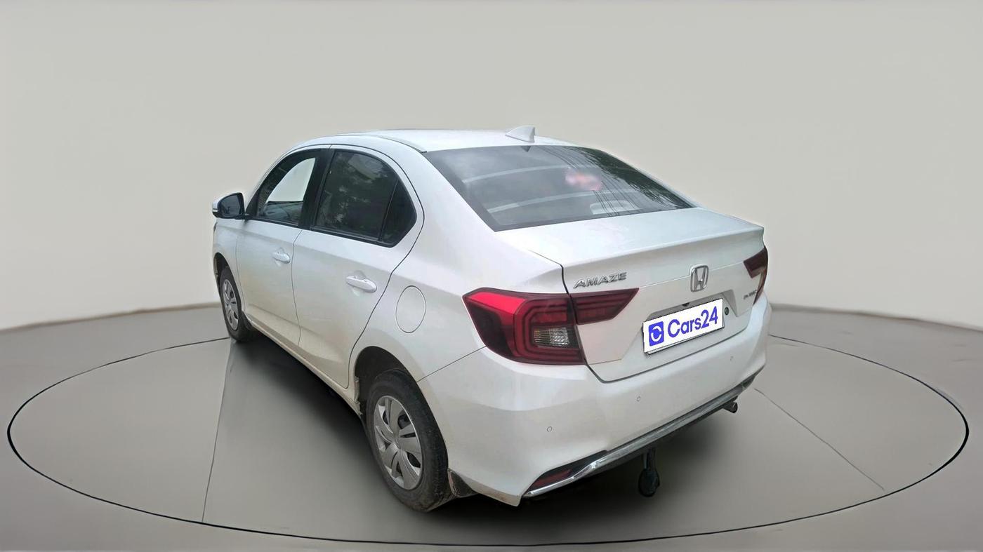 2024 Honda Amaze 1.2L I-VTEC S, Petrol, Manual, 17,027 km, exterior