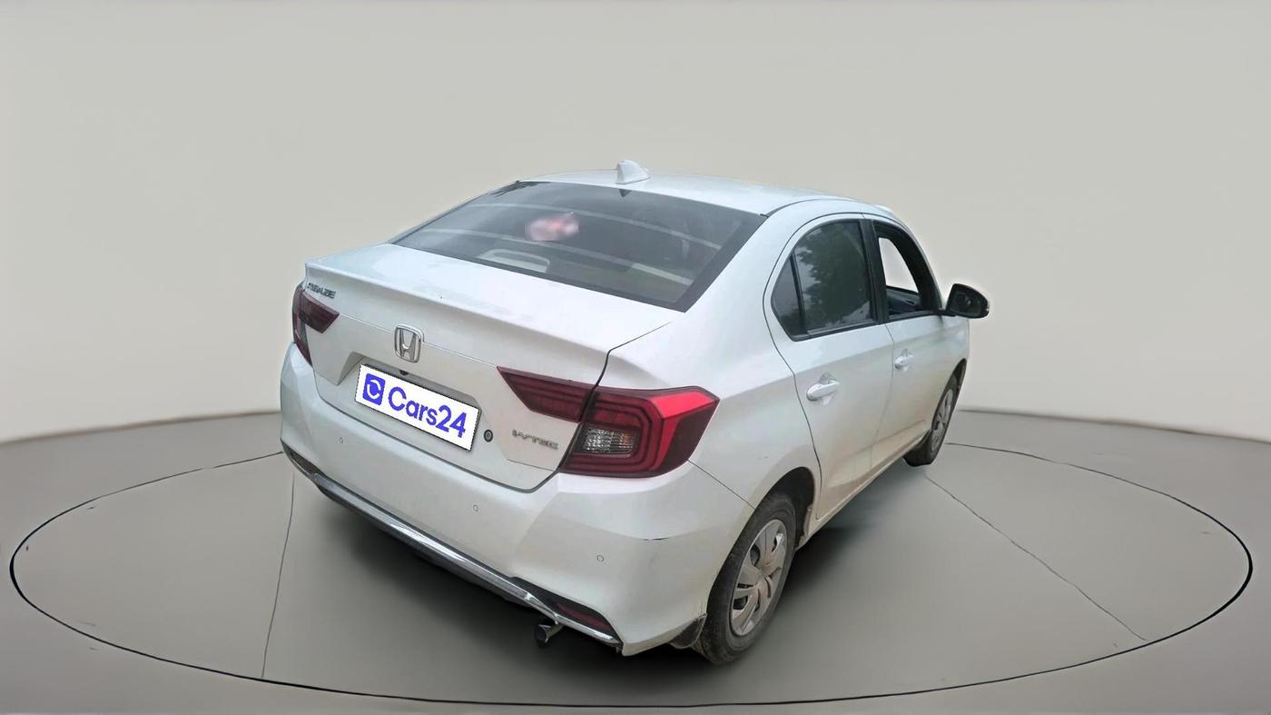 2024 Honda Amaze 1.2L I-VTEC S, Petrol, Manual, 17,027 km, exterior