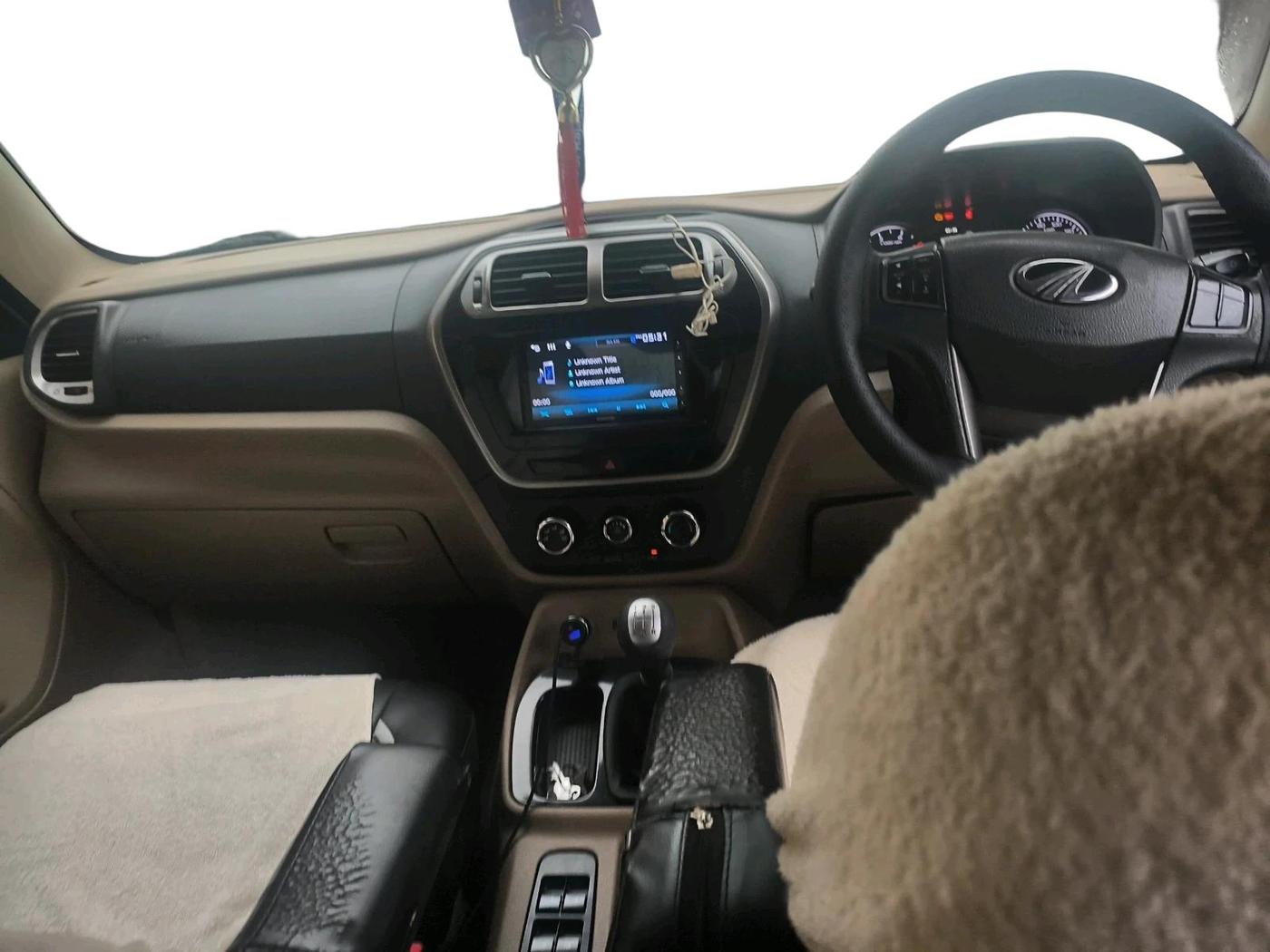 2021 Mahindra BOLERO NEO N10 R, Diesel, Manual, 1,39,761 km, interior