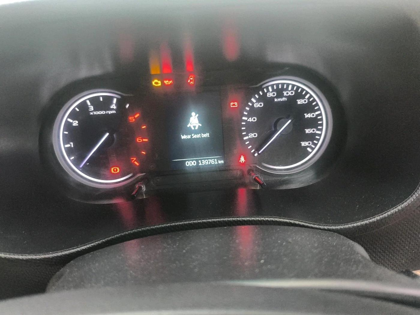 2021 Mahindra BOLERO NEO N10 R, Diesel, Manual, 1,39,761 km, interior