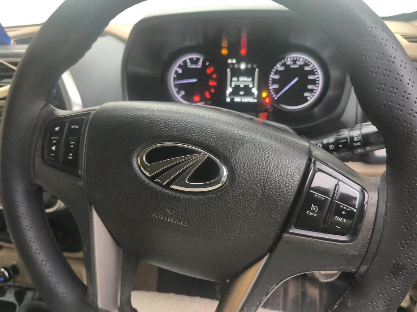 2021 Mahindra BOLERO NEO N10 R, Diesel, Manual, 1,39,761 km, interior