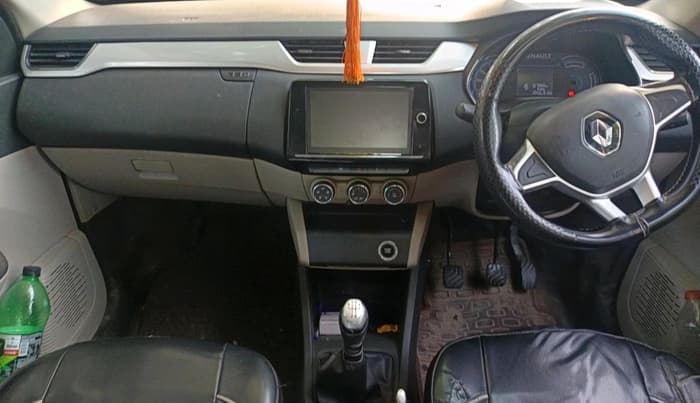 2020 Renault TRIBER RXZ, Petrol, Manual, 1,57,980 km, interior