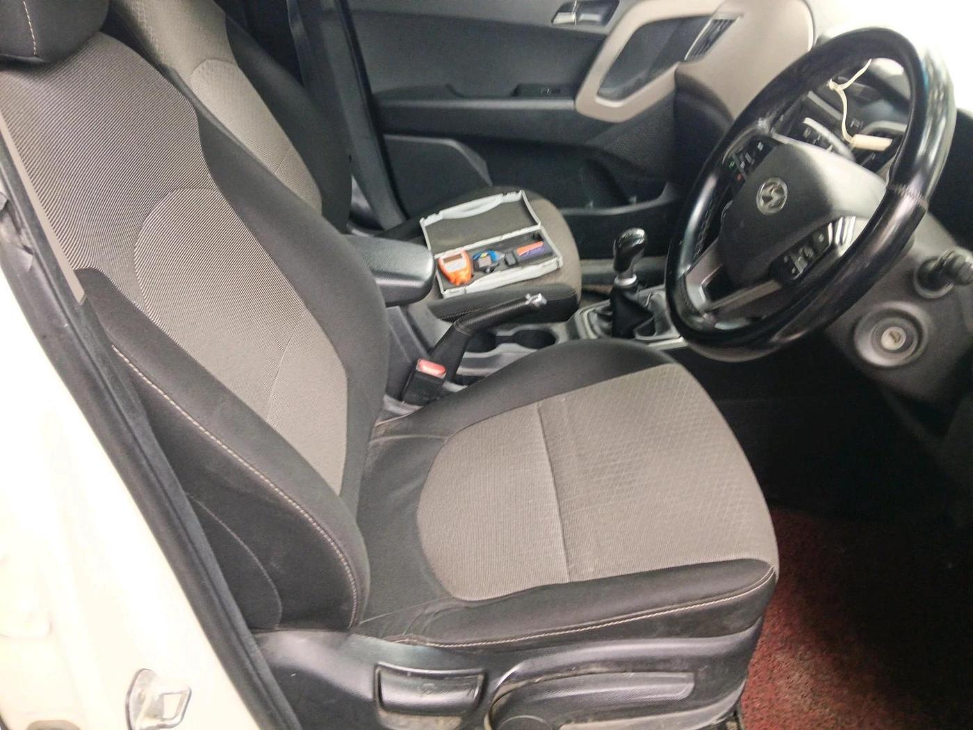 2016 Hyundai Creta SX 1.6 DIESEL, Diesel, Manual, 95,671 km, interior