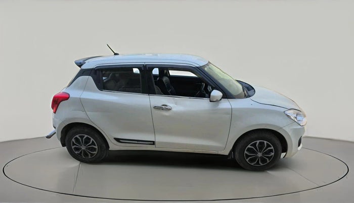 2023 Maruti Swift VXI, CNG, Manual, 1,08,722 km, exterior