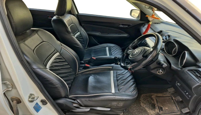 2023 Maruti Swift VXI, CNG, Manual, 1,08,722 km, interior