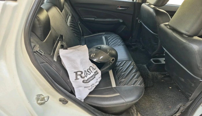2023 Maruti Swift VXI, CNG, Manual, 1,08,722 km, interior