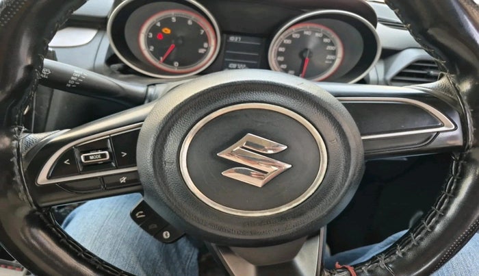 2023 Maruti Swift VXI, CNG, Manual, 1,08,722 km, interior
