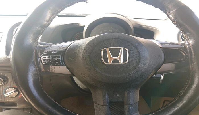2015 Honda Amaze 1.5L I-DTEC S, Diesel, Manual, 94,563 km, interior