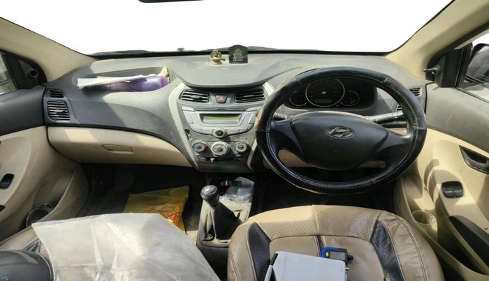 2015 Hyundai Eon MAGNA +, Petrol, Manual, 68,140 km, interior