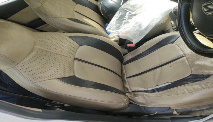 2015 Hyundai Eon MAGNA +, Petrol, Manual, 68,140 km, interior