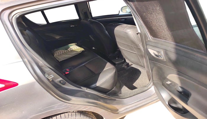 2015 Maruti Swift VXI, Petrol, Manual, 79,833 km, interior