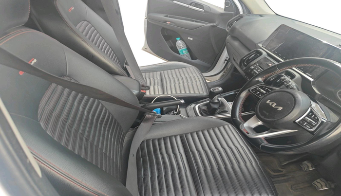 2022 KIA SONET GTX PLUS 1.5, Diesel, Manual, 97,204 km, interior