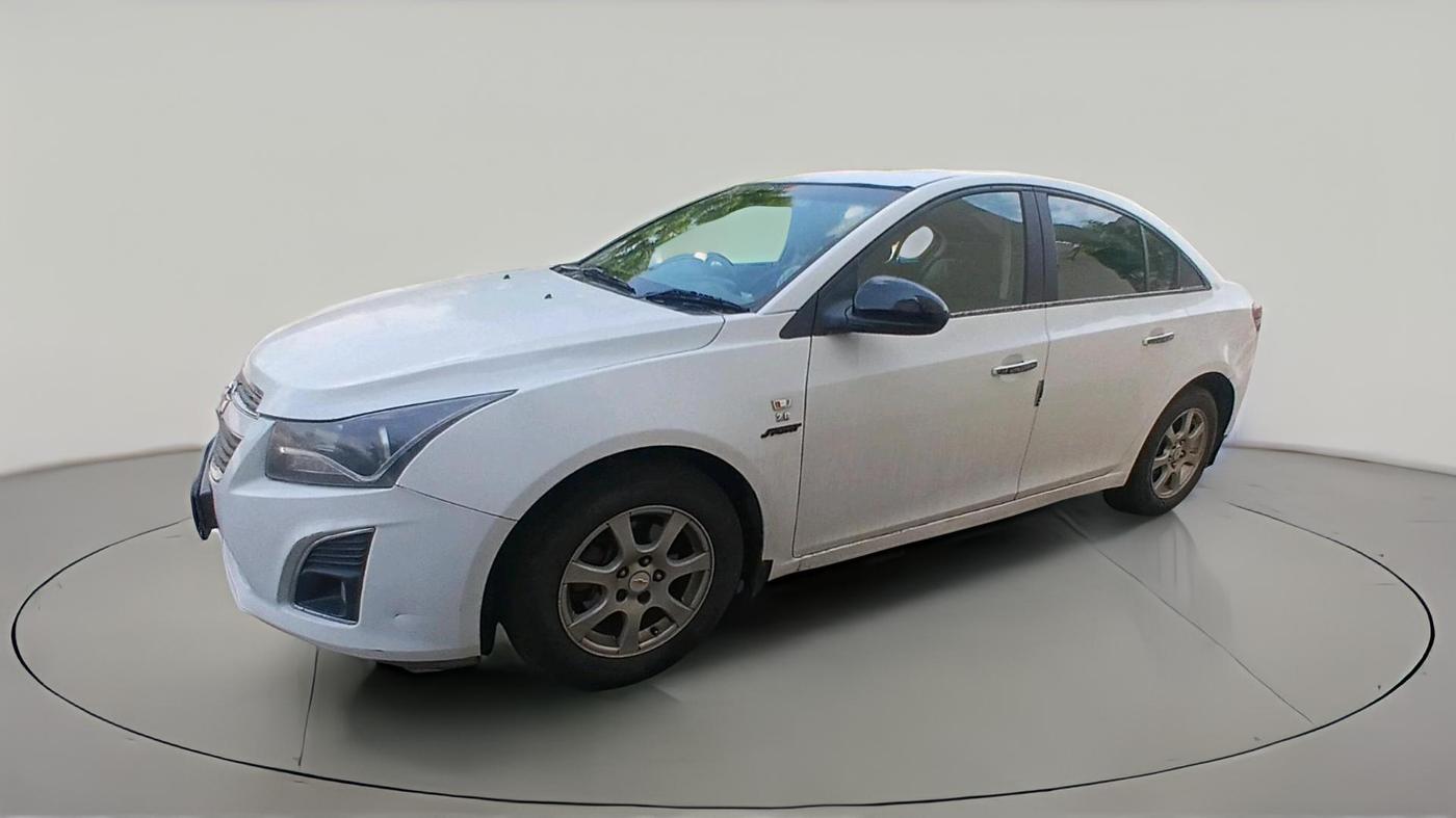 2011 Chevrolet Cruze LTZ, Diesel, Manual, 1,62,168 km, exterior