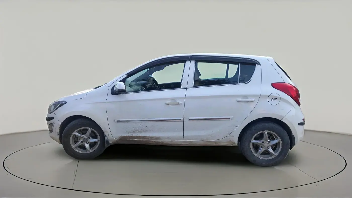 2012 Hyundai i20 SPORTZ 1.4 CRDI, Diesel, Manual, 1,01,319 km, exterior