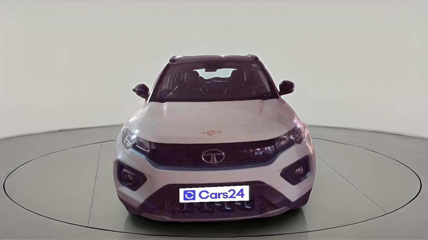 2023 Tata NEXON EV XZ PLUS, Electric, Automatic, 70,818 km, exterior