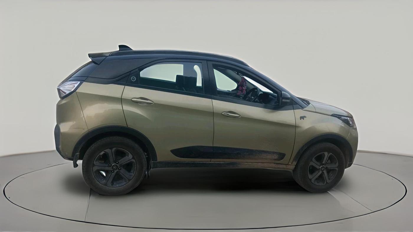 2023 Tata NEXON XZ PLUS PETROL DUAL TONE, Petrol, Manual, 31,431 km, exterior