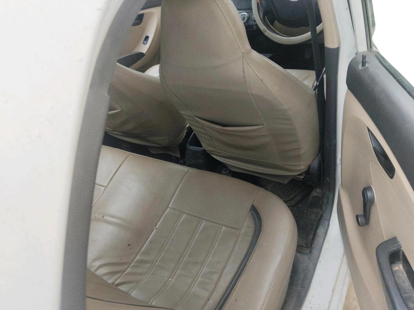 2012 Hyundai Eon MAGNA +, Petrol, Manual, 1,18,540 km, interior