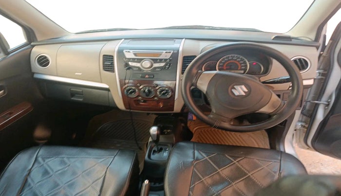 2016 Maruti Wagon R 1.0 VXI AMT, Petrol, Automatic, 84,374 km, interior