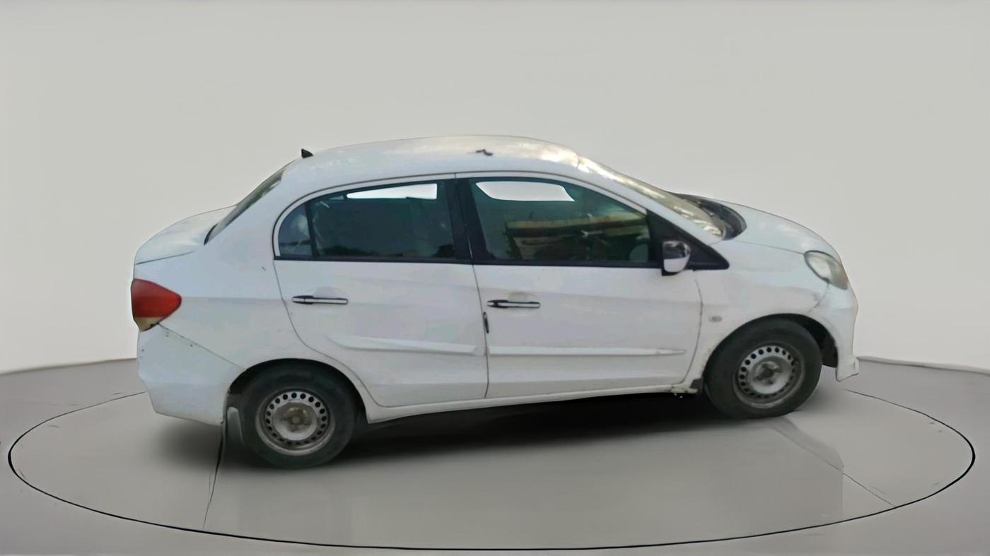 2014 Honda Amaze 1.5L I-DTEC E, Diesel, Manual, 1,21,890 km, exterior
