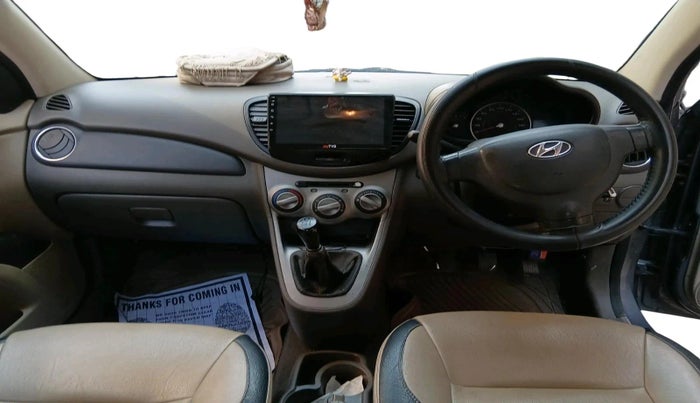 2013 Hyundai i10 MAGNA 1.2, Petrol, Manual, 1,08,306 km, interior