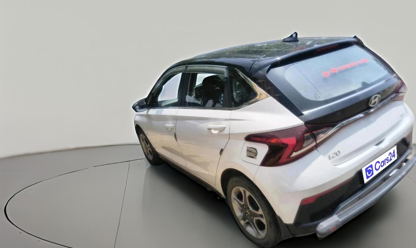 2024 Hyundai NEW I20 SPORTZ 1.2 MT, Petrol, Manual, 23,207 km, exterior