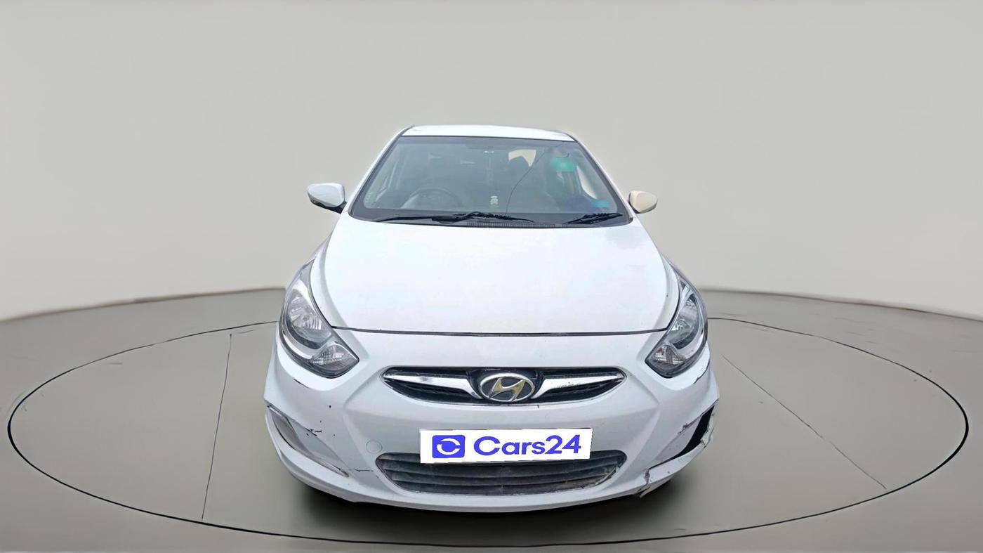 2011 Hyundai Verna FLUIDIC 1.6 CRDI SX OPT, Diesel, Manual, 1,46,772 km, exterior